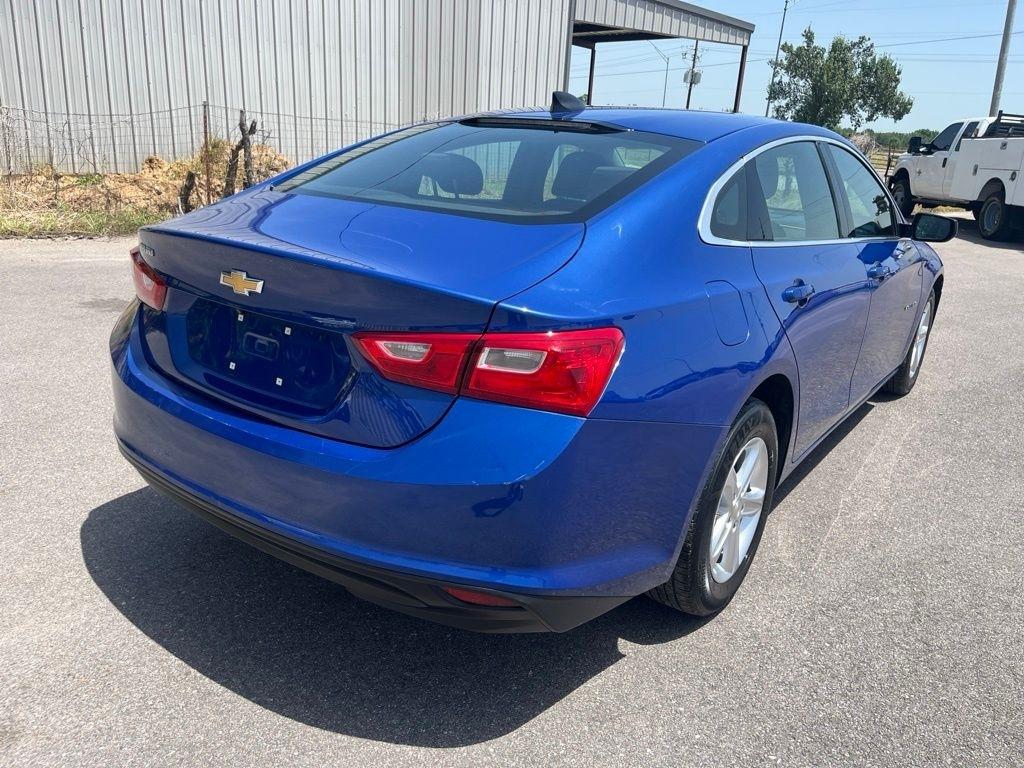 Chevrolet Malibu  2023