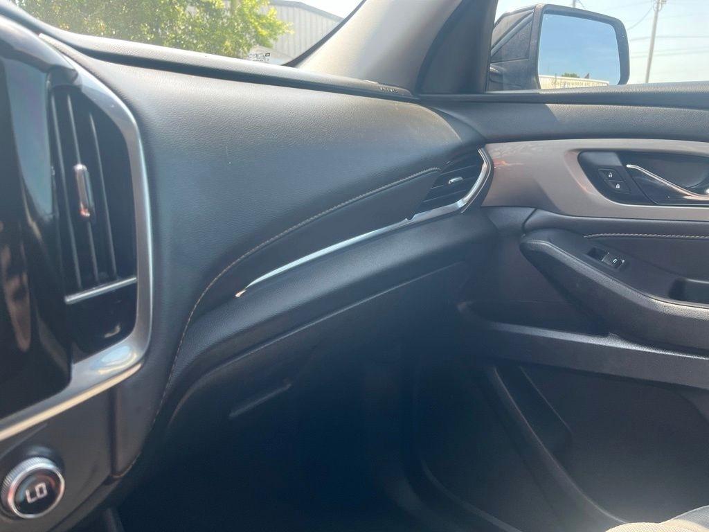 Chevrolet Traverse  2021