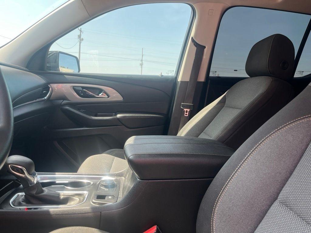 Chevrolet Traverse  2021