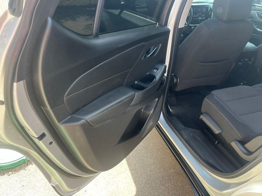Chevrolet Traverse  2021