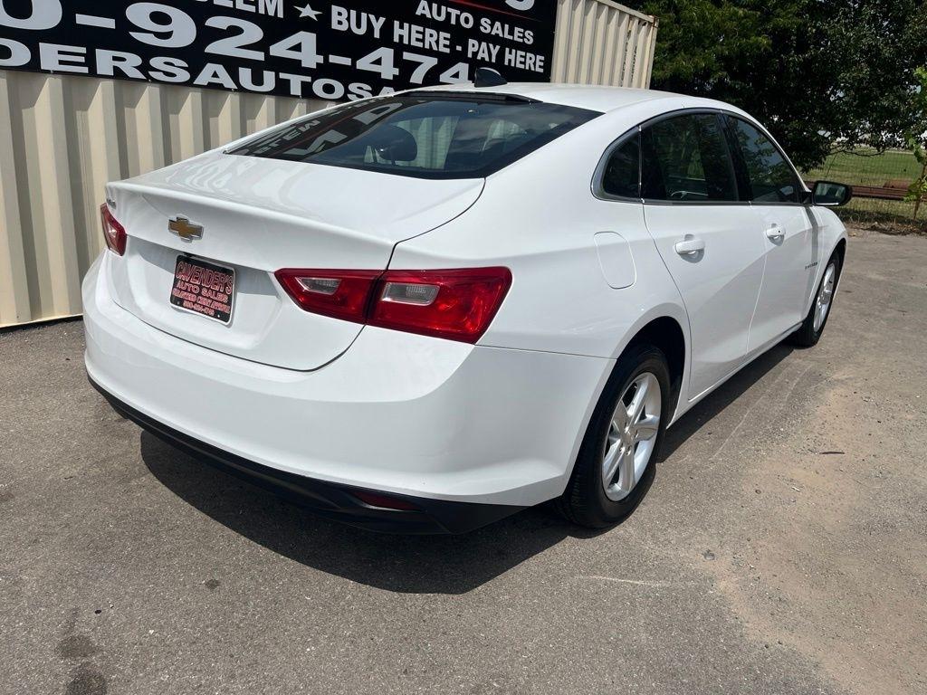 Chevrolet Malibu  2023