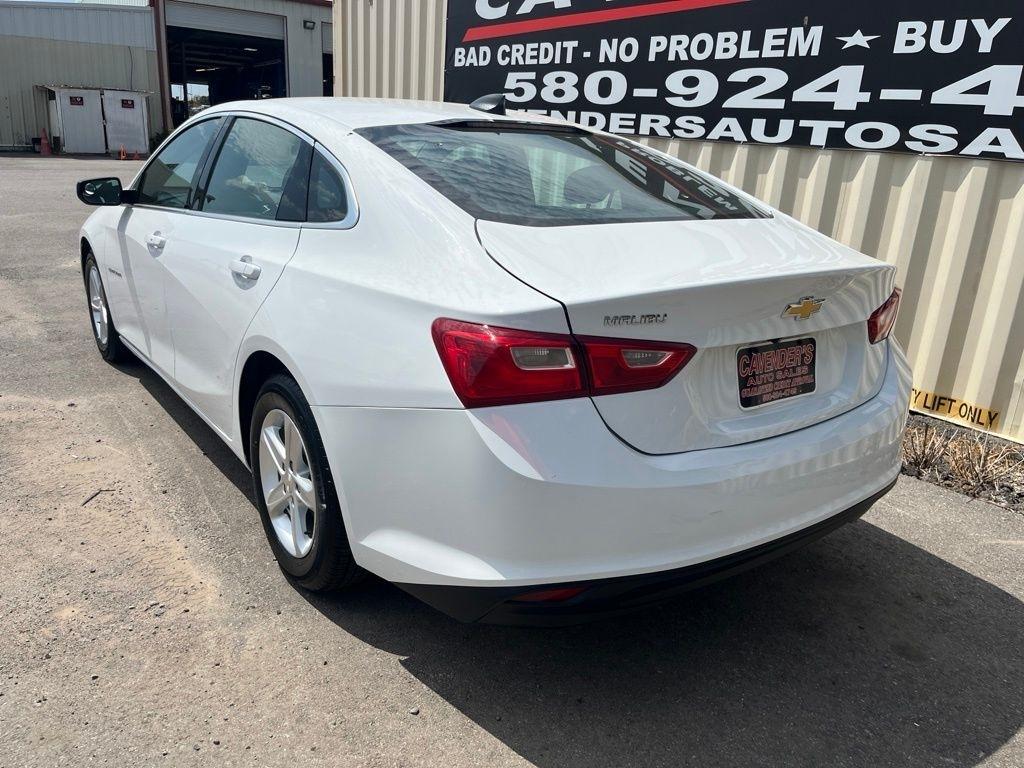 Chevrolet Malibu  2023