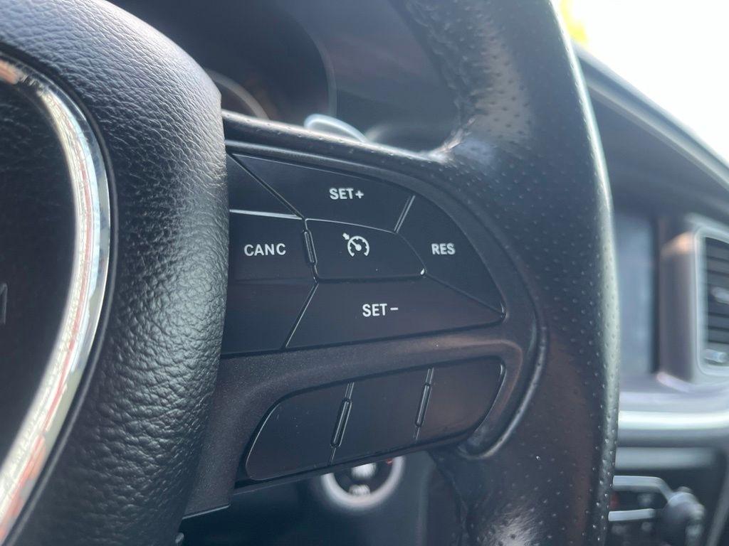 Dodge Charger  2019