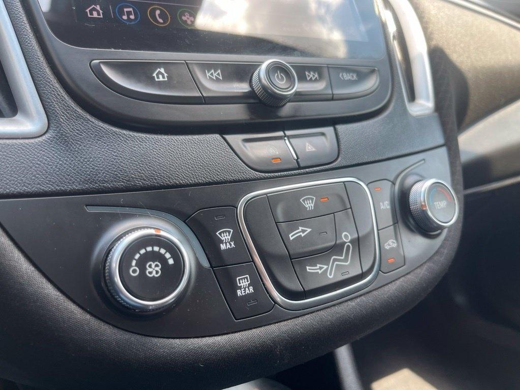 Chevrolet Malibu  2022