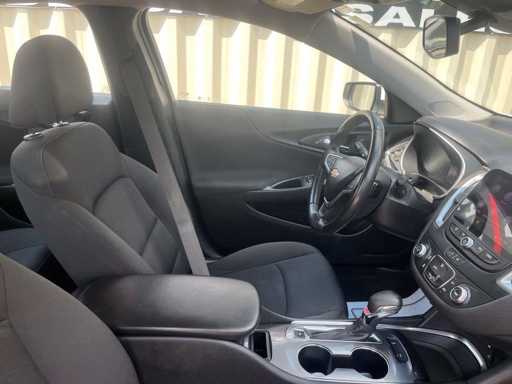Chevrolet Malibu  2022