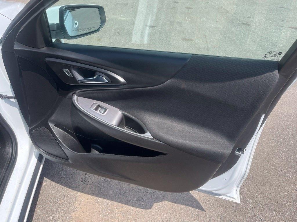 Chevrolet Malibu  2022