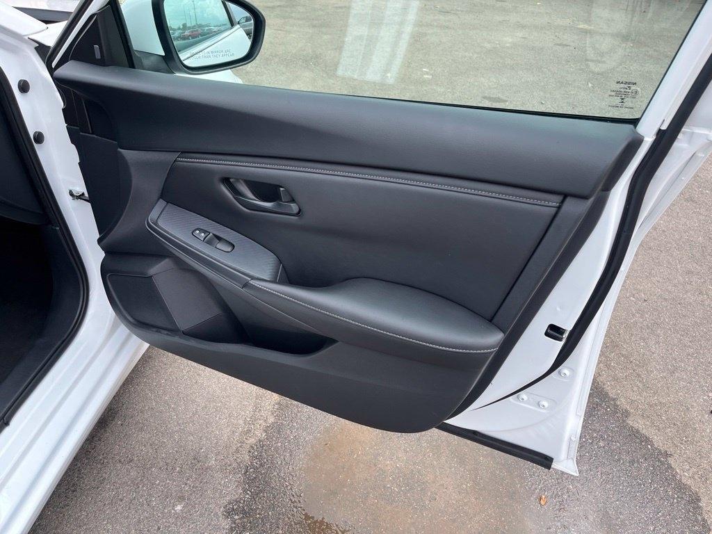 Nissan Sentra  2024