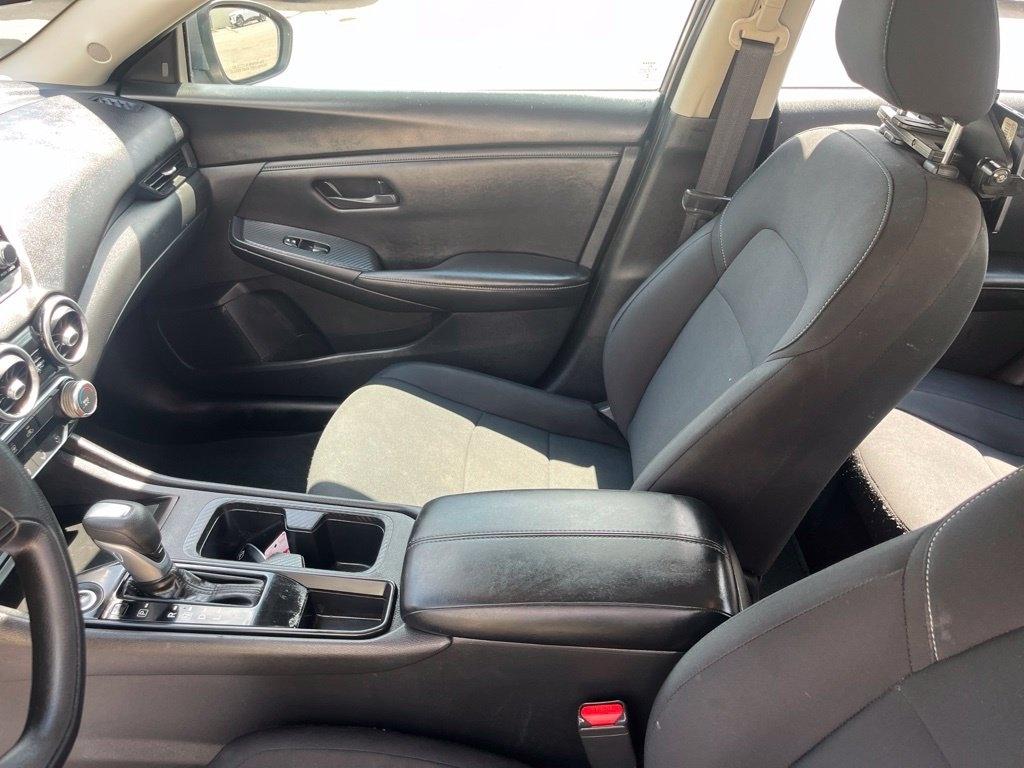 Nissan Sentra  2024