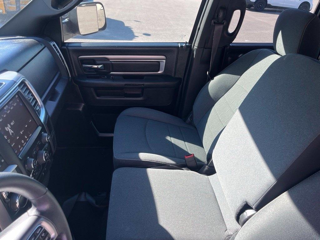 RAM 1500 Classic  2021