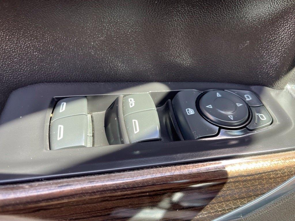 Chevrolet Silverado 1500  2021
