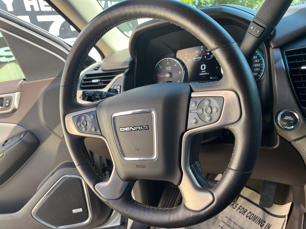 GMC Yukon XL  2017