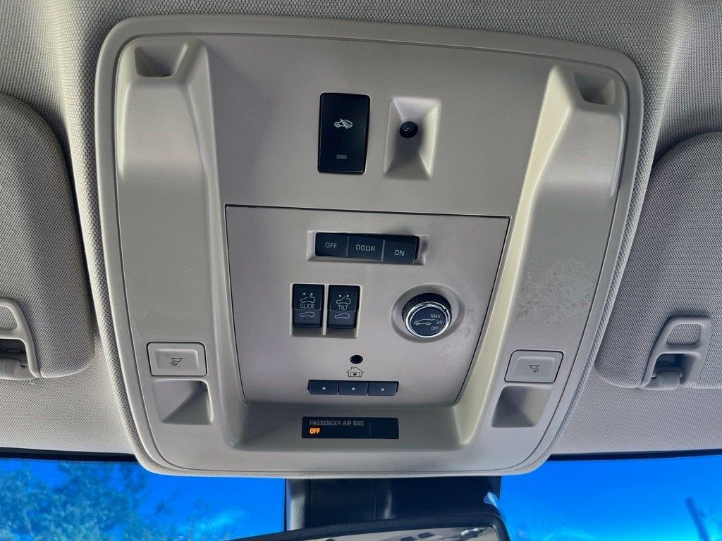 GMC Yukon XL  2017