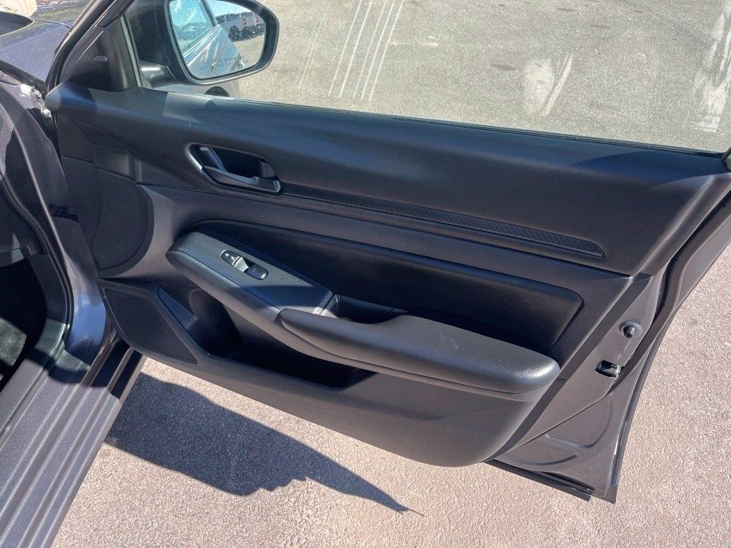 Nissan Altima  2024