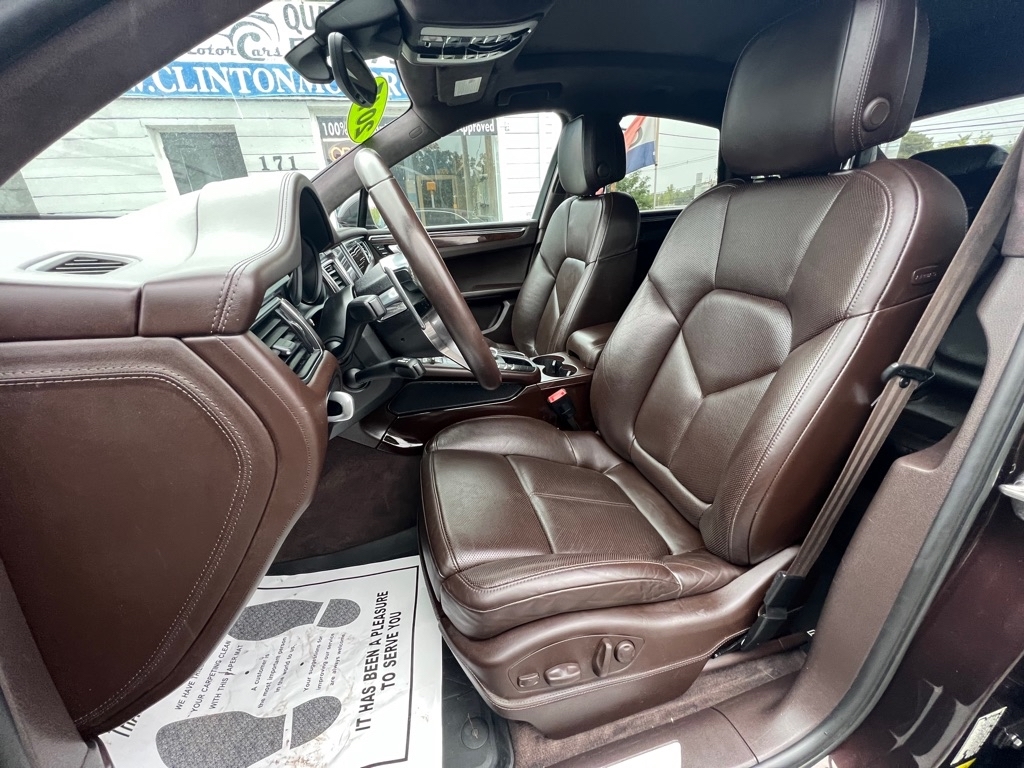 Porsche Macan Turbo 2017