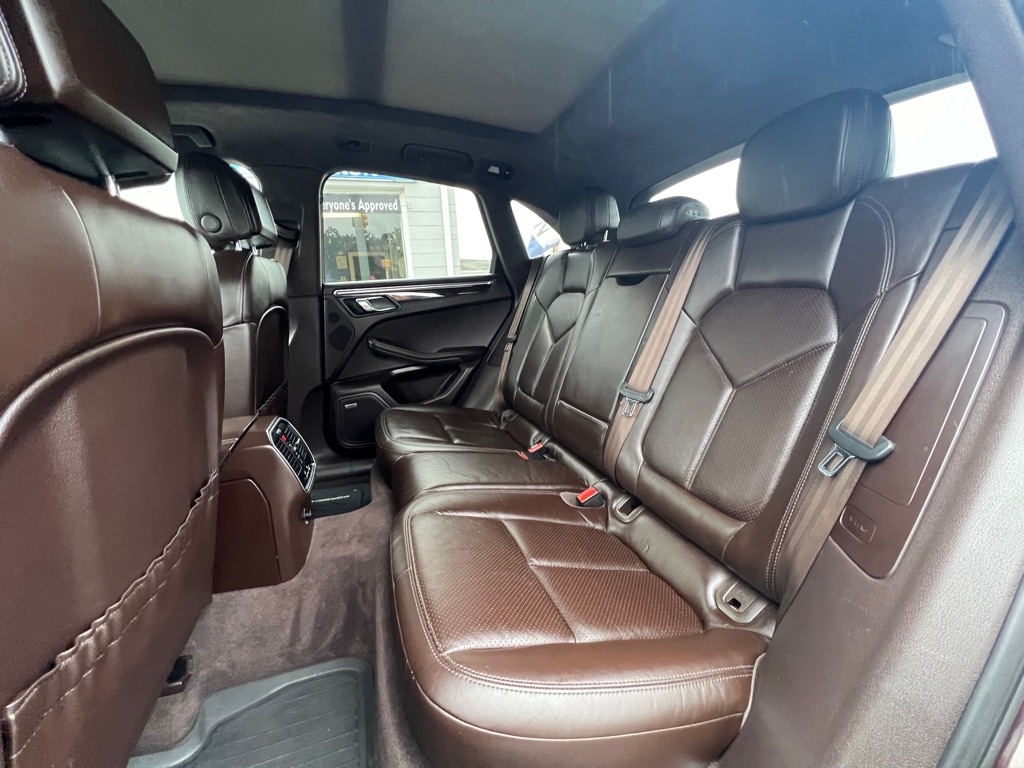 Porsche Macan Turbo 2017