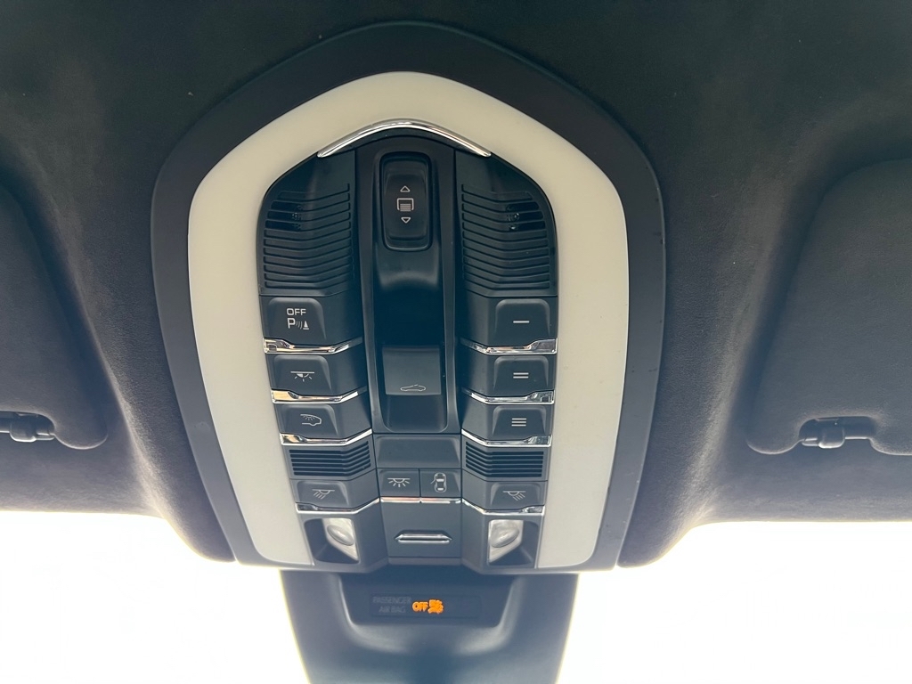 Porsche Macan Turbo 2017