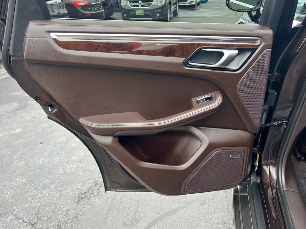 Porsche Macan Turbo 2017