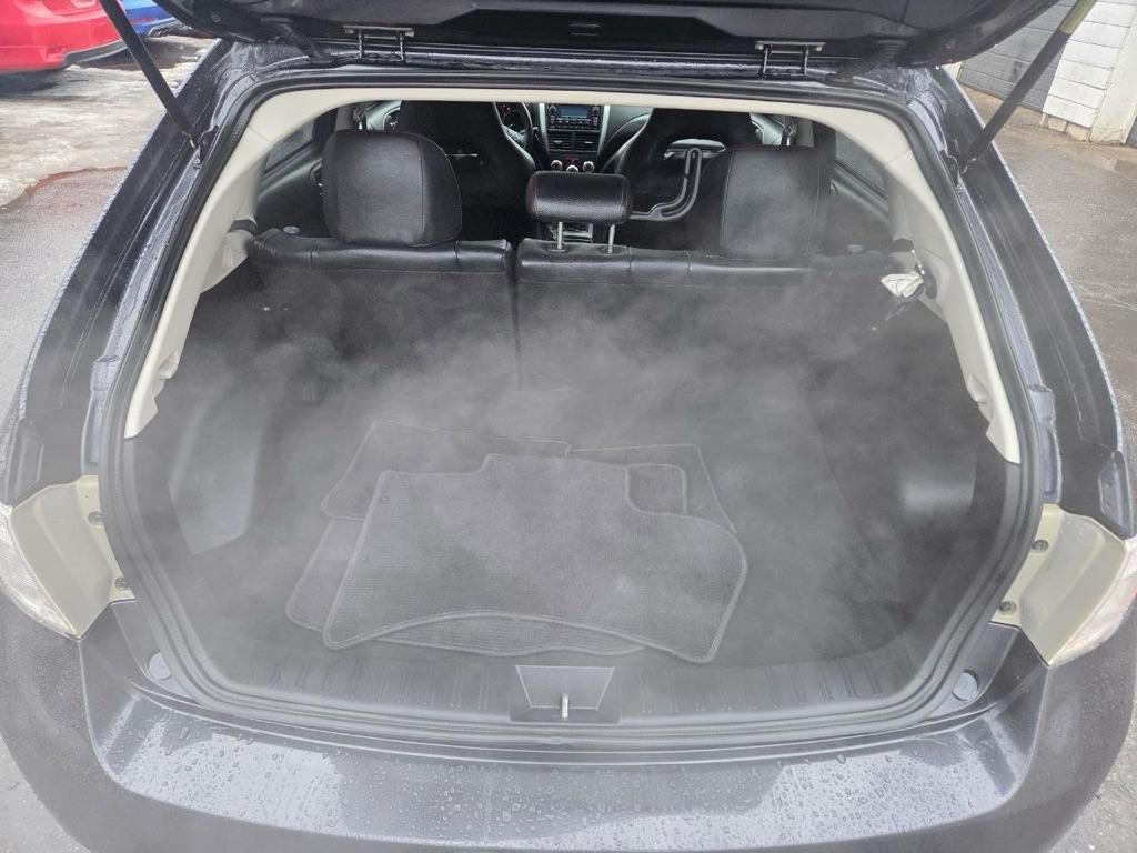 Subaru Impreza WRX 5-Door 2012