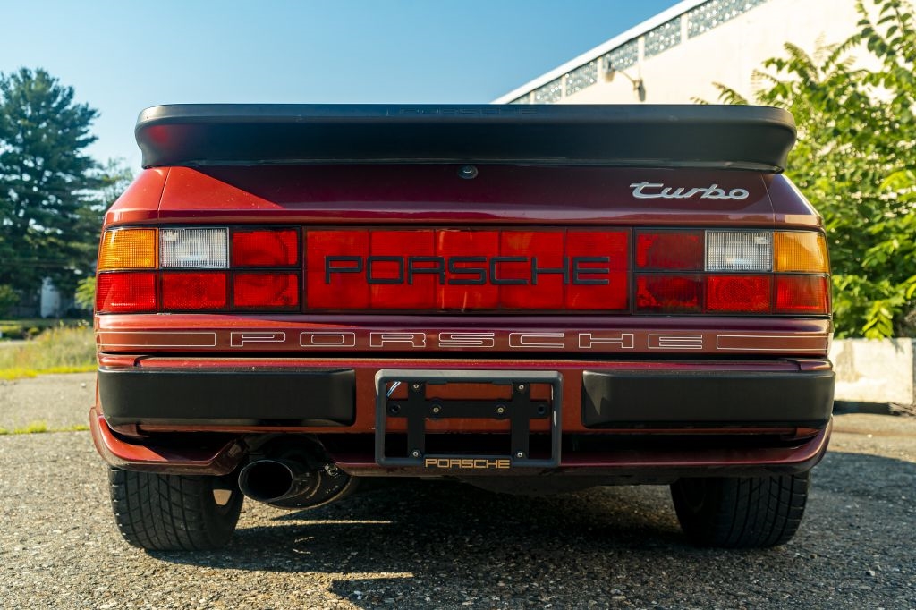 Porsche 944 Turbo 1986
