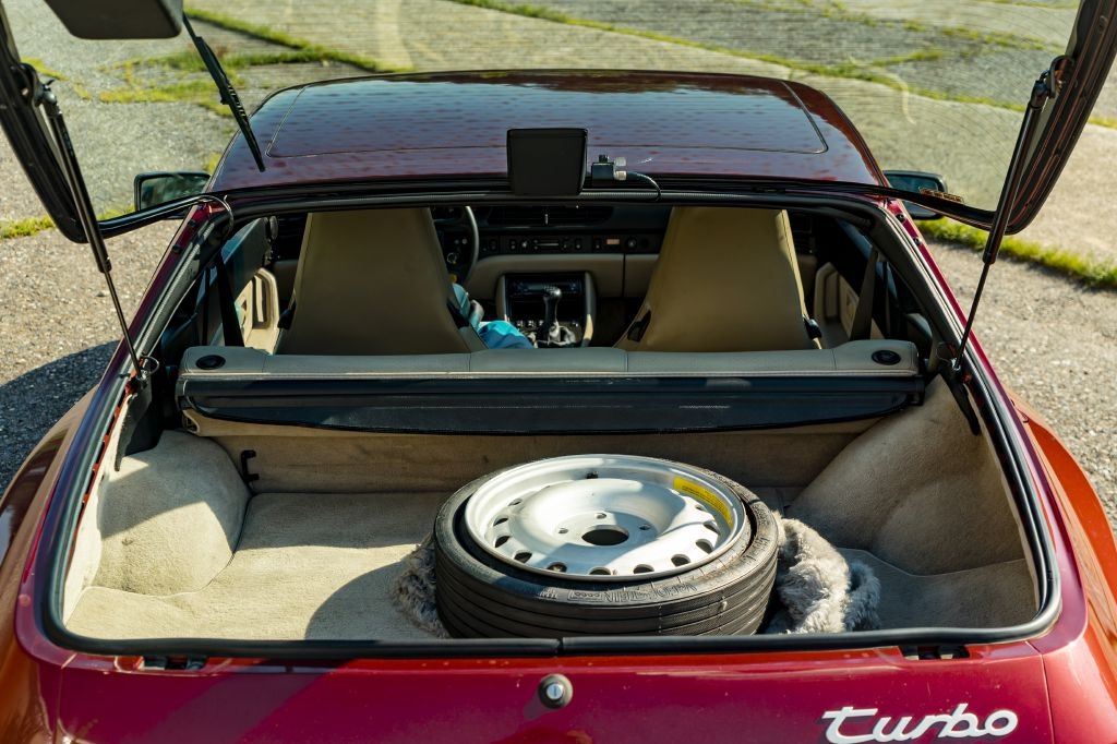Porsche 944 Turbo 1986