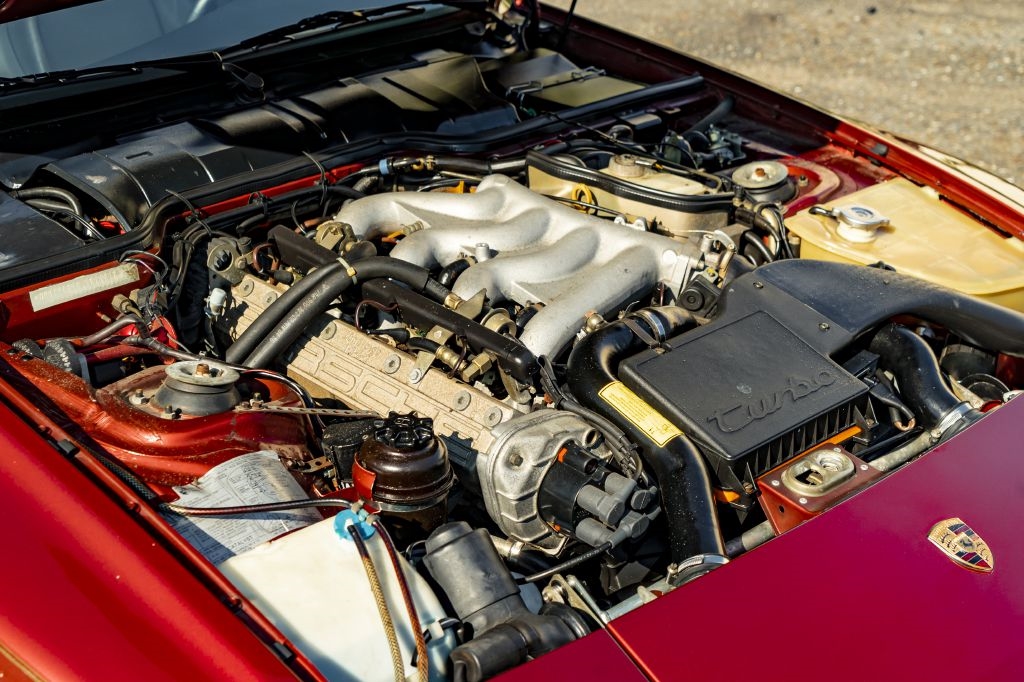 Porsche 944 Turbo 1986
