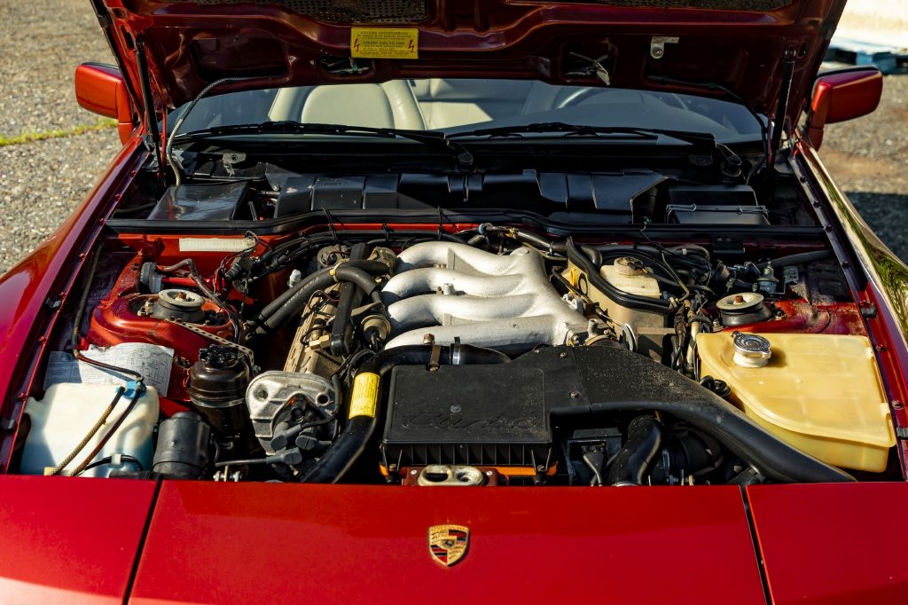 Porsche 944 Turbo 1986