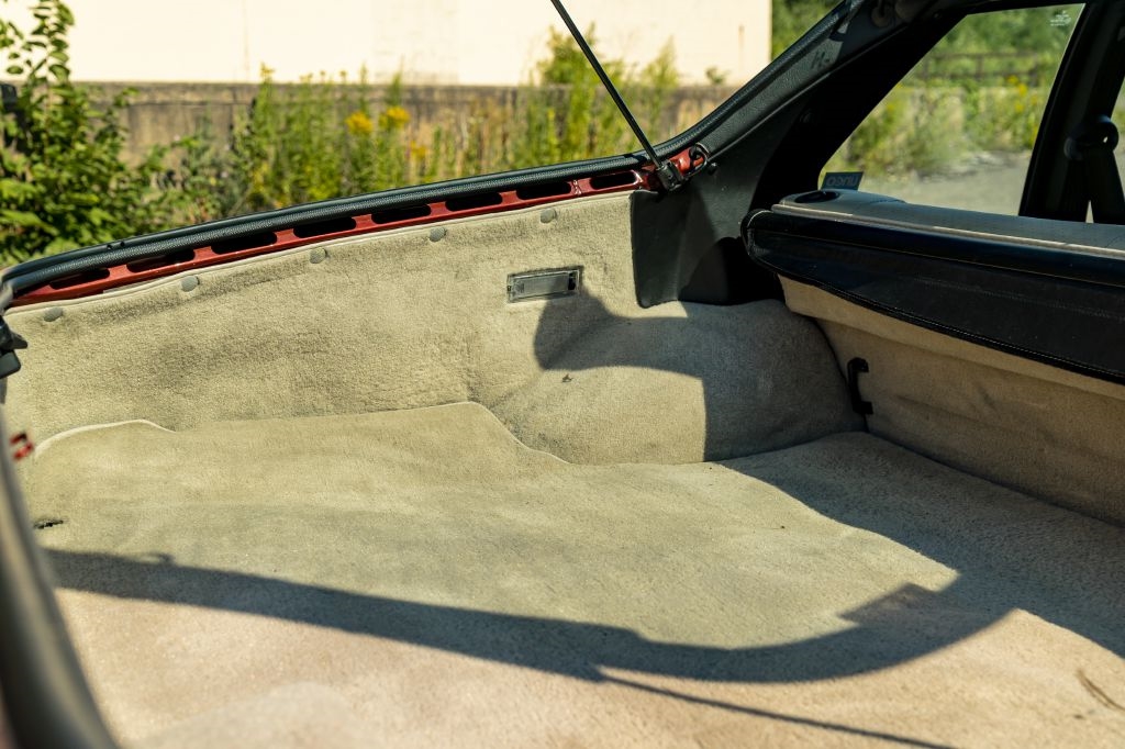 Porsche 944 Turbo 1986