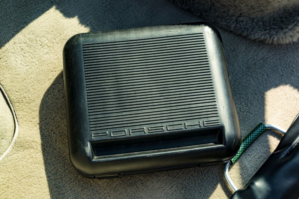 Porsche 944 Turbo 1986