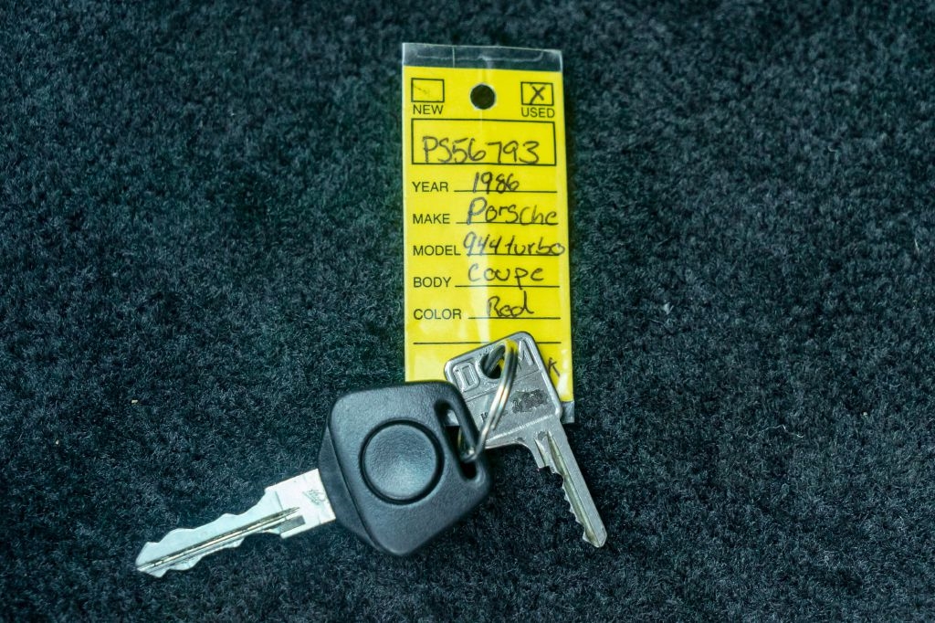 Porsche 944 Turbo 1986