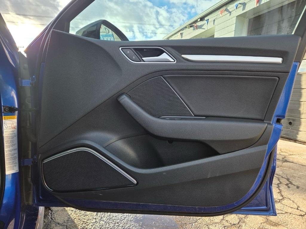 Audi S3 2.0T Premium Plus quattro 2015