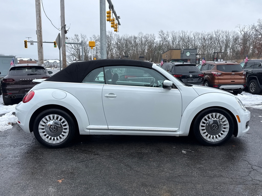 Volkswagen Beetle 1.8T PZEV Convertible 2015
