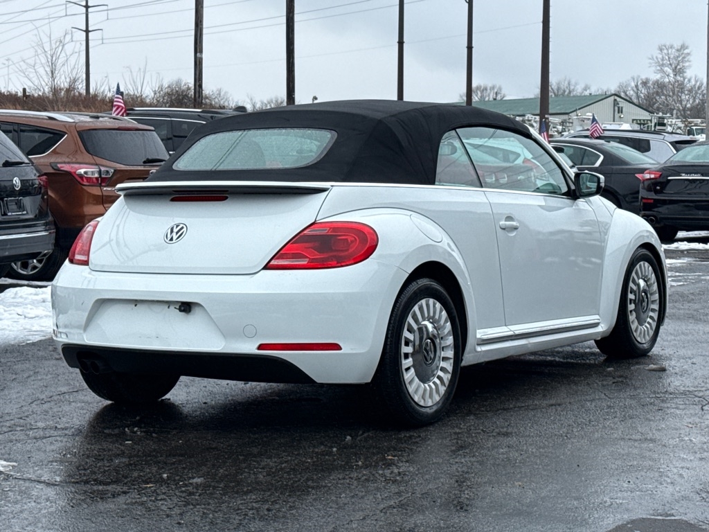 Volkswagen Beetle 1.8T PZEV Convertible 2015