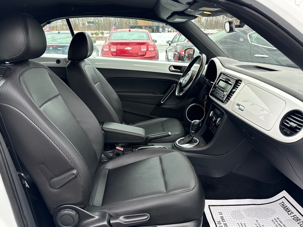 Volkswagen Beetle 1.8T PZEV Convertible 2015