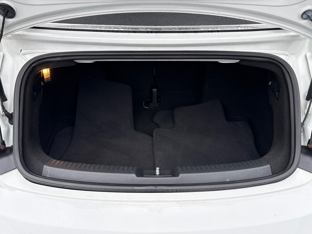 Volkswagen Beetle 1.8T PZEV Convertible 2015