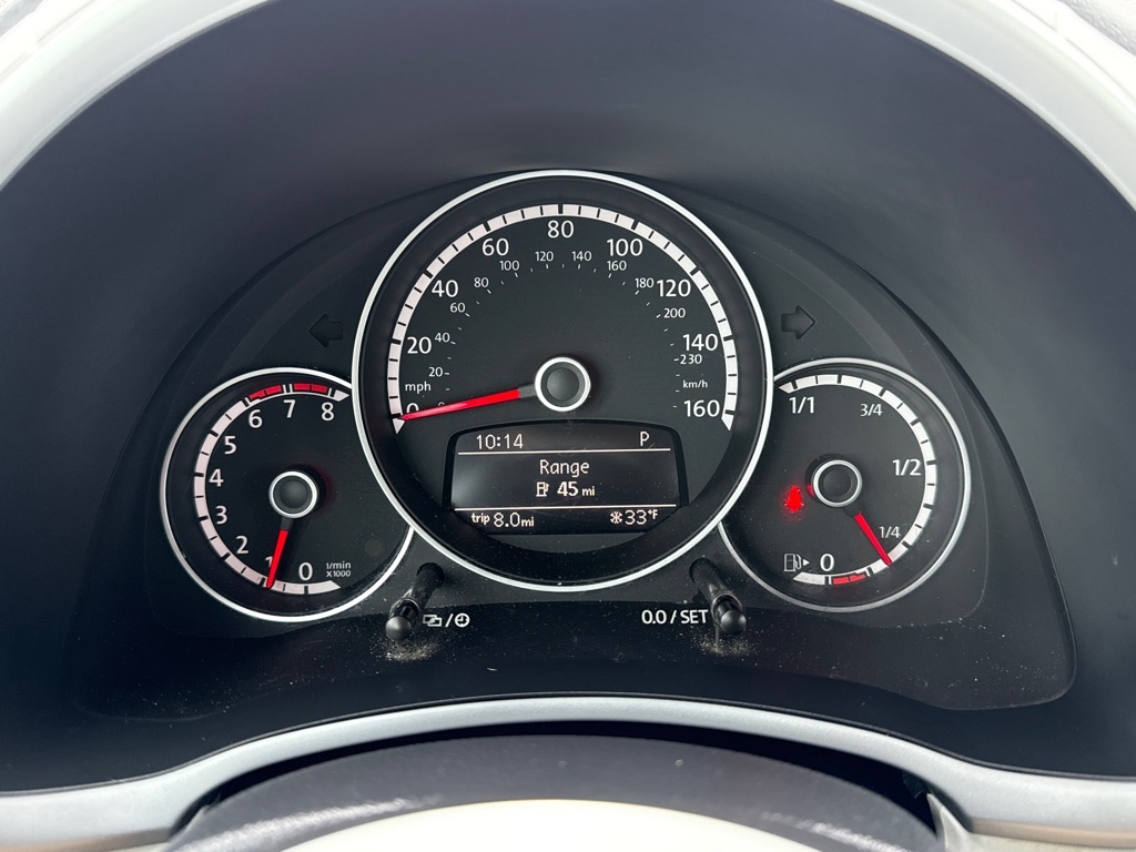 Volkswagen Beetle 1.8T PZEV Convertible 2015