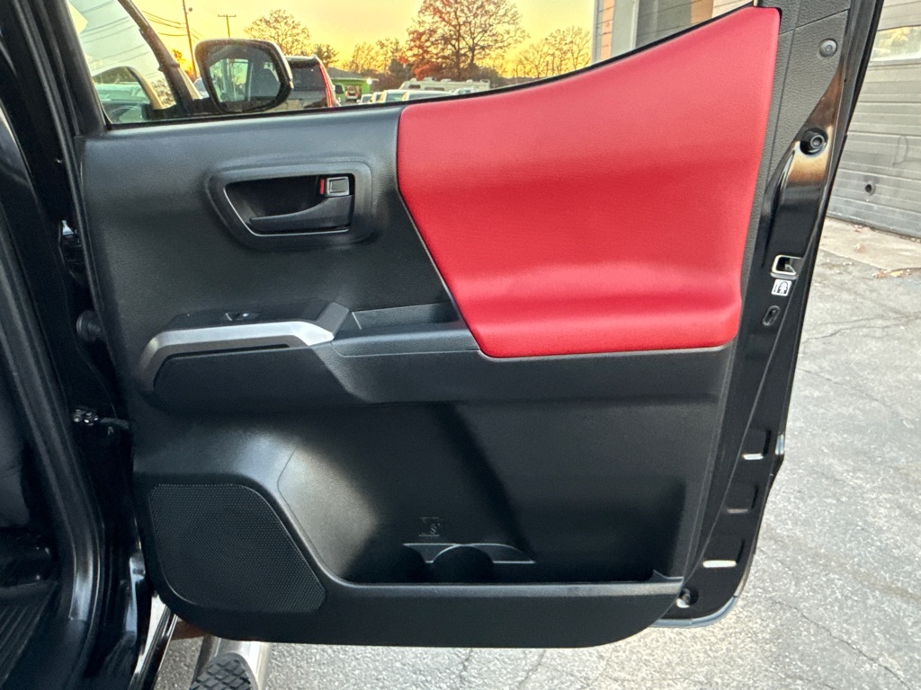 Toyota Tacoma SR5 Double Cab Long Bed V6 6AT 4WD 2018