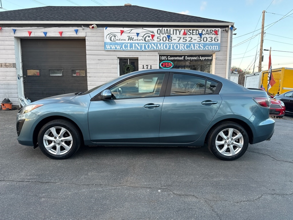 Mazda MAZDA3 i Touring 4-door 2011