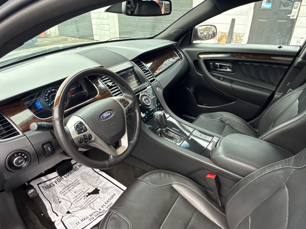 Ford Taurus Limited AWD 2014