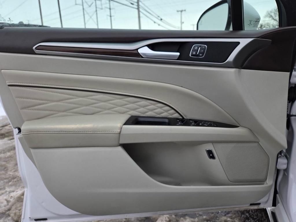 Ford Fusion Energi Titanium 2017