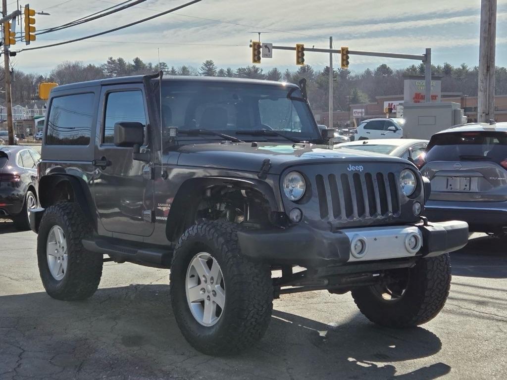 Jeep Wrangler Sahara 4WD 2014