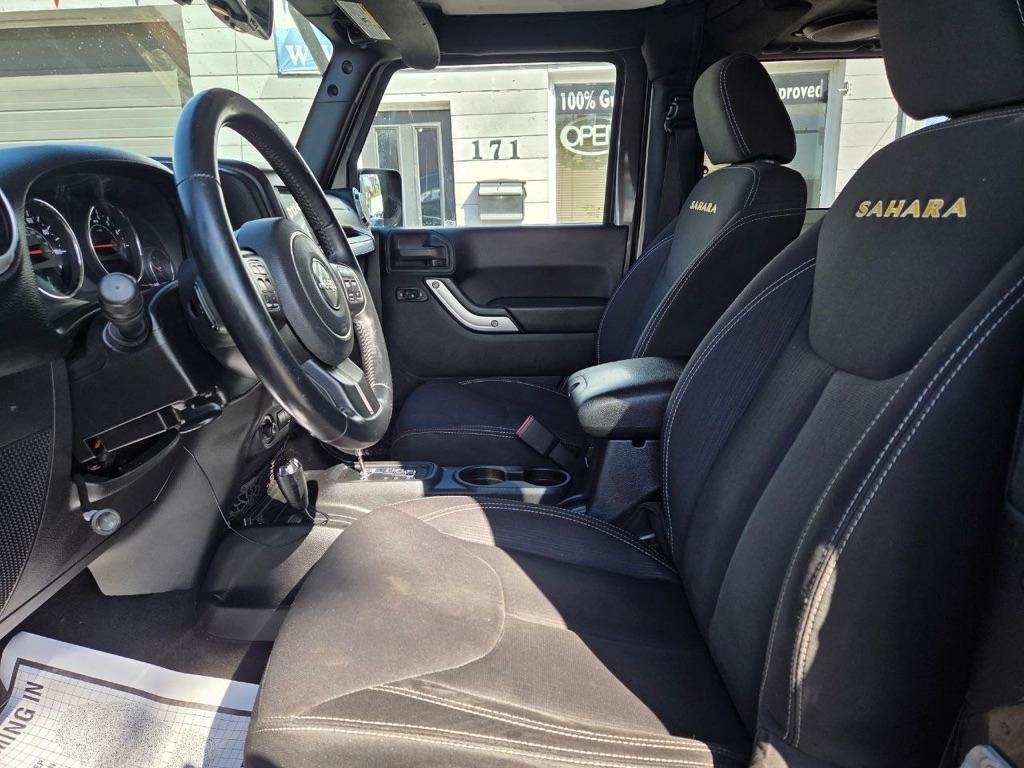 Jeep Wrangler Sahara 4WD 2014