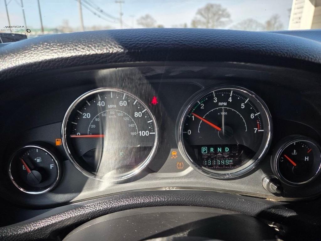 Jeep Wrangler Sahara 4WD 2014