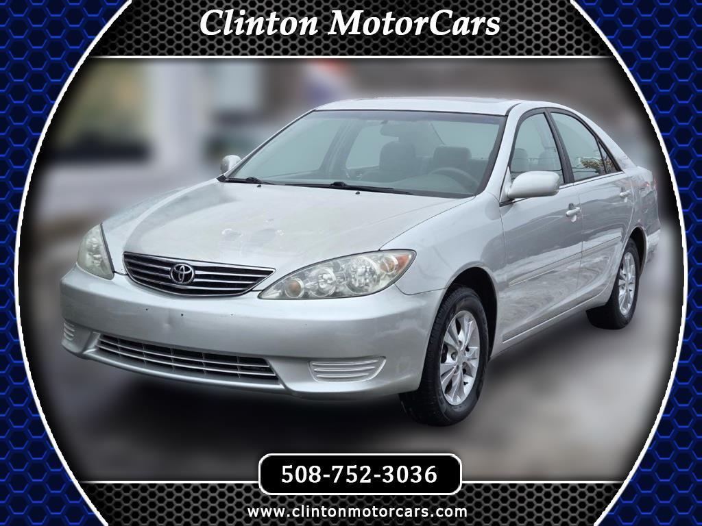 2005 Toyota Camry LE V6 FWD