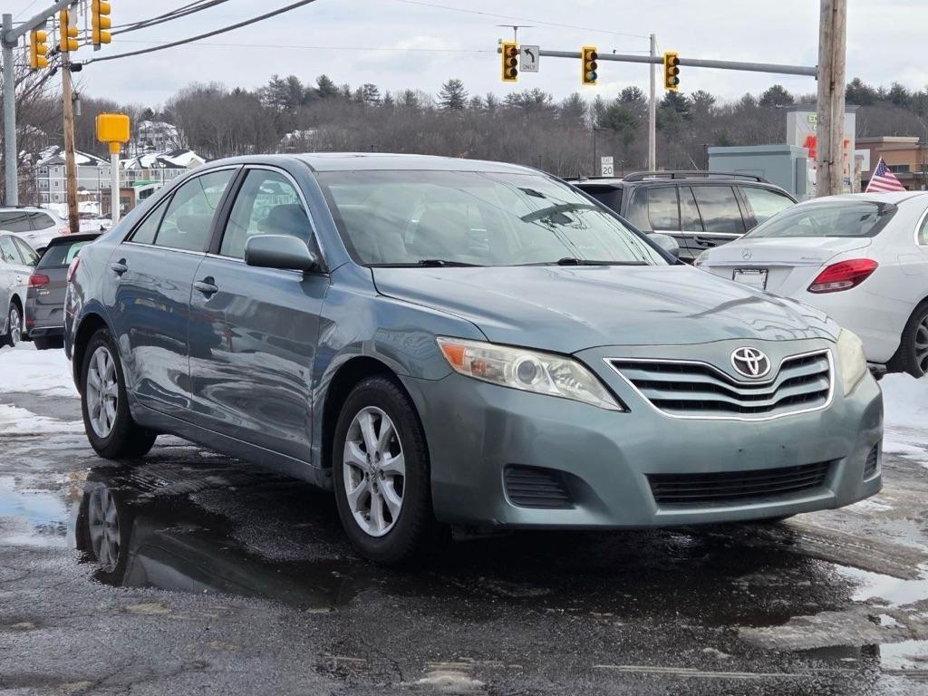 Toyota Camry  2010