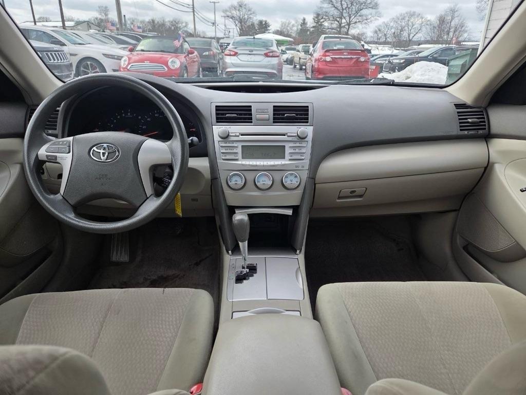 Toyota Camry  2010