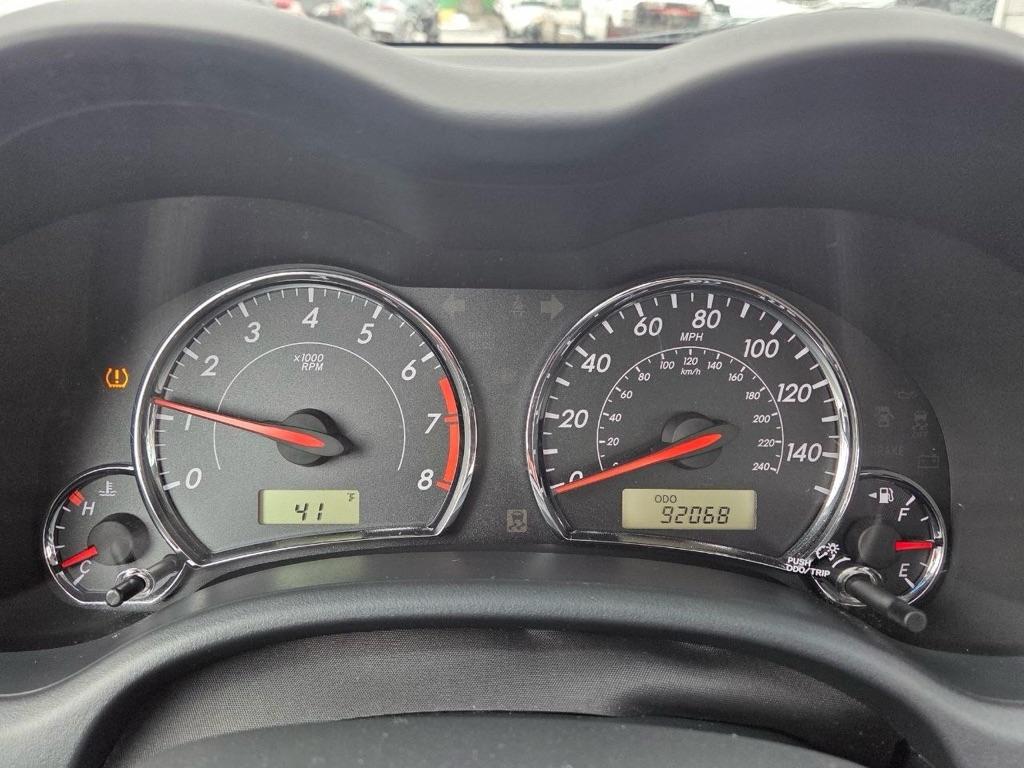 Toyota Corolla S 5-Speed MT 2012