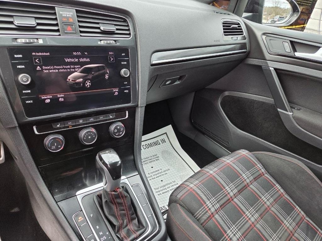 Volkswagen Golf GTI  2015