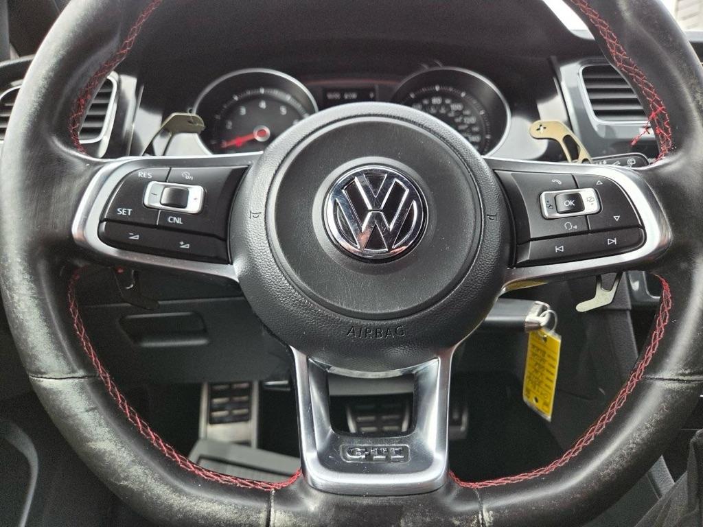 Volkswagen Golf GTI  2015