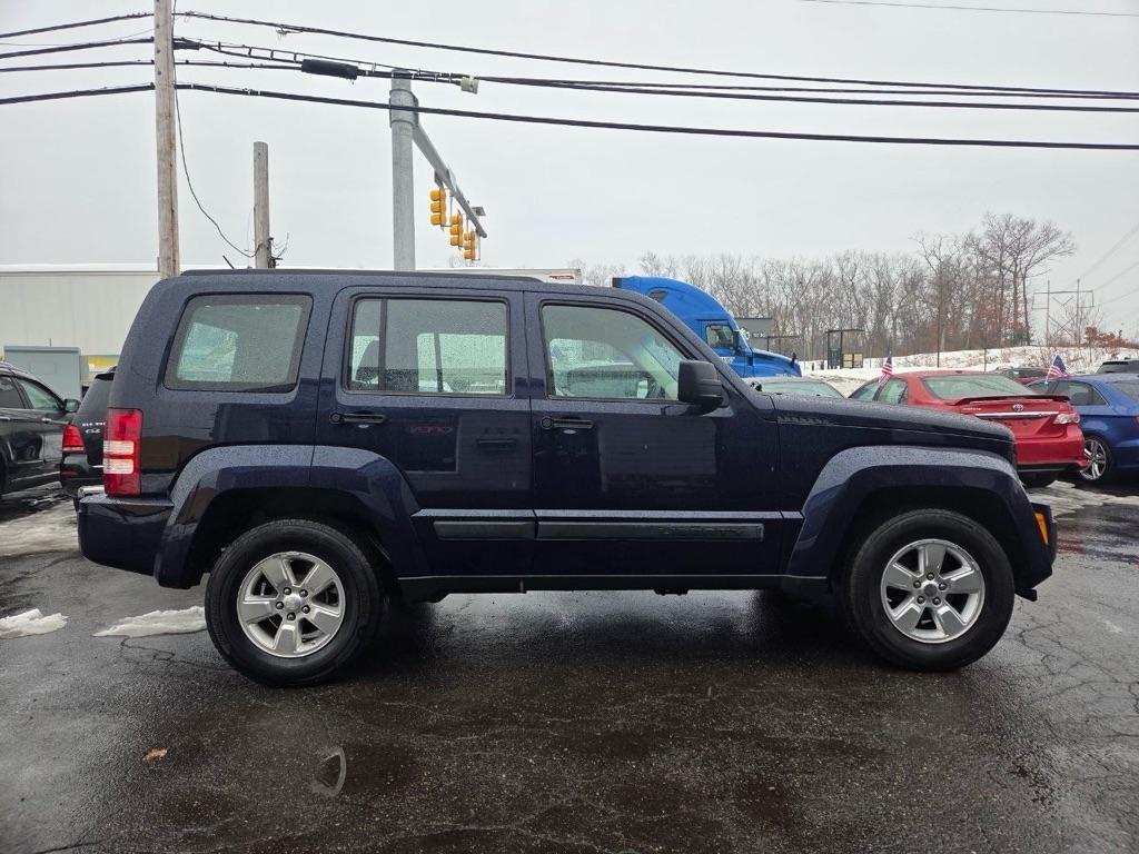 Jeep Liberty Sport 4WD 2012