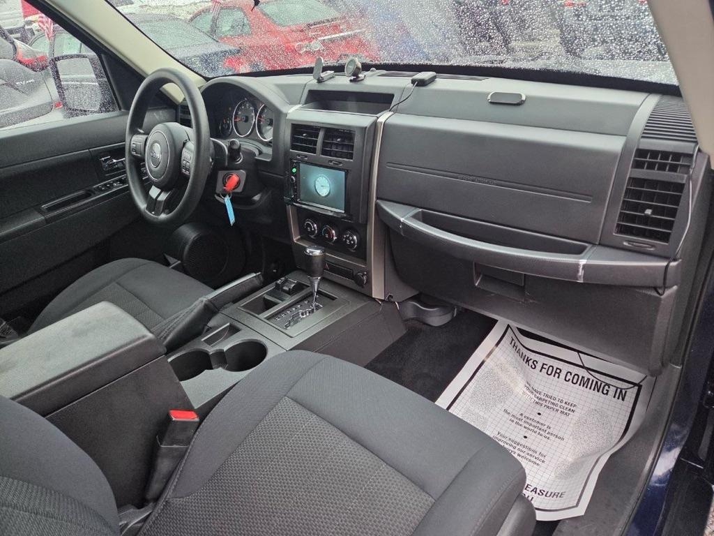 Jeep Liberty Sport 4WD 2012